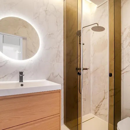 Whome Hideaway In Lively Rua Da Rosa