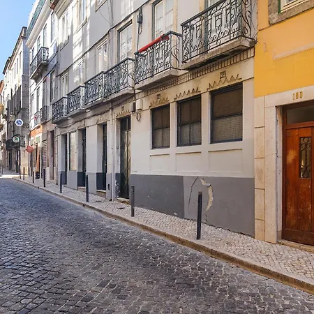 Whome Hideaway In Lively Rua Da Rosa 公寓 *